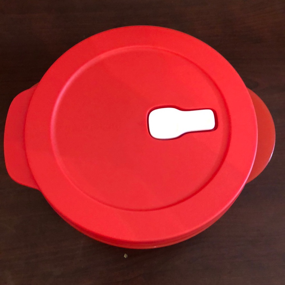 Vintage Tupperware Crystalwave Bowl